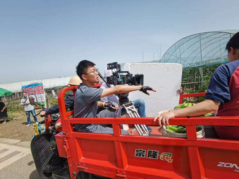 电商爆款背后的推手：三江产品视频拍摄公司精准捕捉卖点痛点